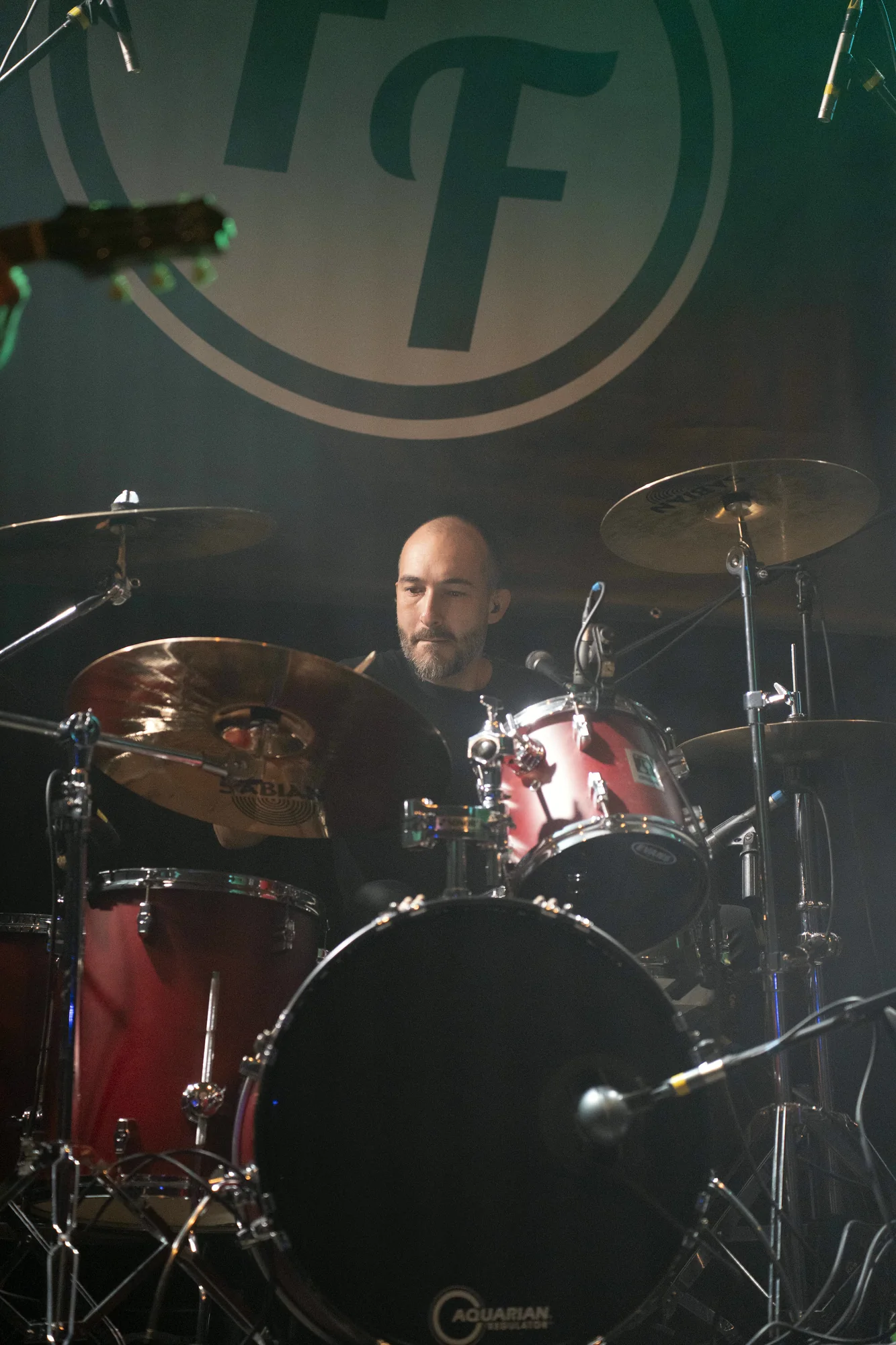 Manuel von Foo Fightclub live am Schlagzeug